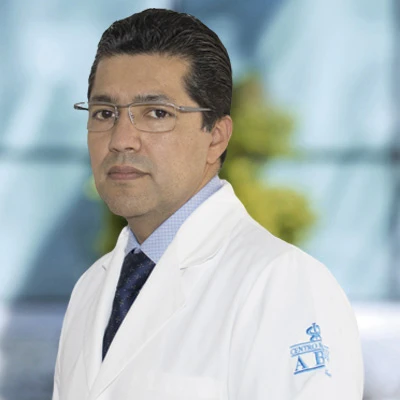 Dr. Juan Pablo Camacho Montoya