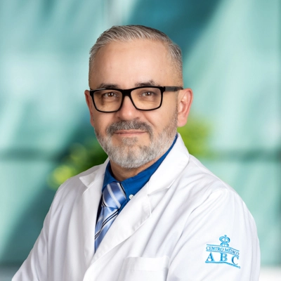 Dr. Alejandro Obregón Corona